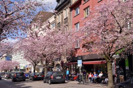 Griffn Properties Flora Essen Esterno foto